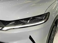 2024 BYD Yuan UP 401km Vitality, белый — фото 7