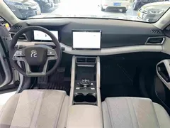 2024 BYD Yuan UP 401km Vitality, белый — фото 13