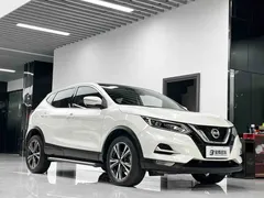 2021 Nissan Qashqai 2.0L CVT Luxury, белый — фото 3