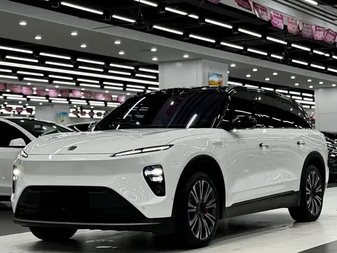 2024 Nio ES8 75kWh Executive