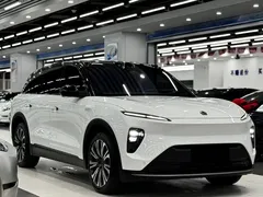 2024 Nio ES8 75kWh Executive, белый — фото 3