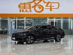 2022 Volkswagen Passat 330TSI Premium, чёрный — фото 1