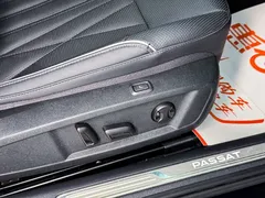2022 Volkswagen Passat 330TSI Premium, чёрный — фото 7