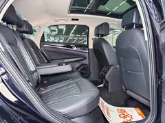2022 Volkswagen Passat 330TSI Premium, чёрный — фото 9