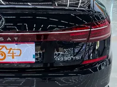 2022 Volkswagen Passat 330TSI Premium, чёрный — фото 22