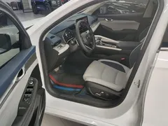 2021 Geely Preface 2.0TD Premium, белый — фото 9