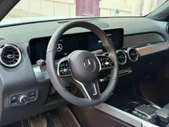 2021 Mercedes-Benz GLB 180, белый — фото 8