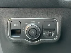 2021 Mercedes-Benz GLB 180, белый — фото 18