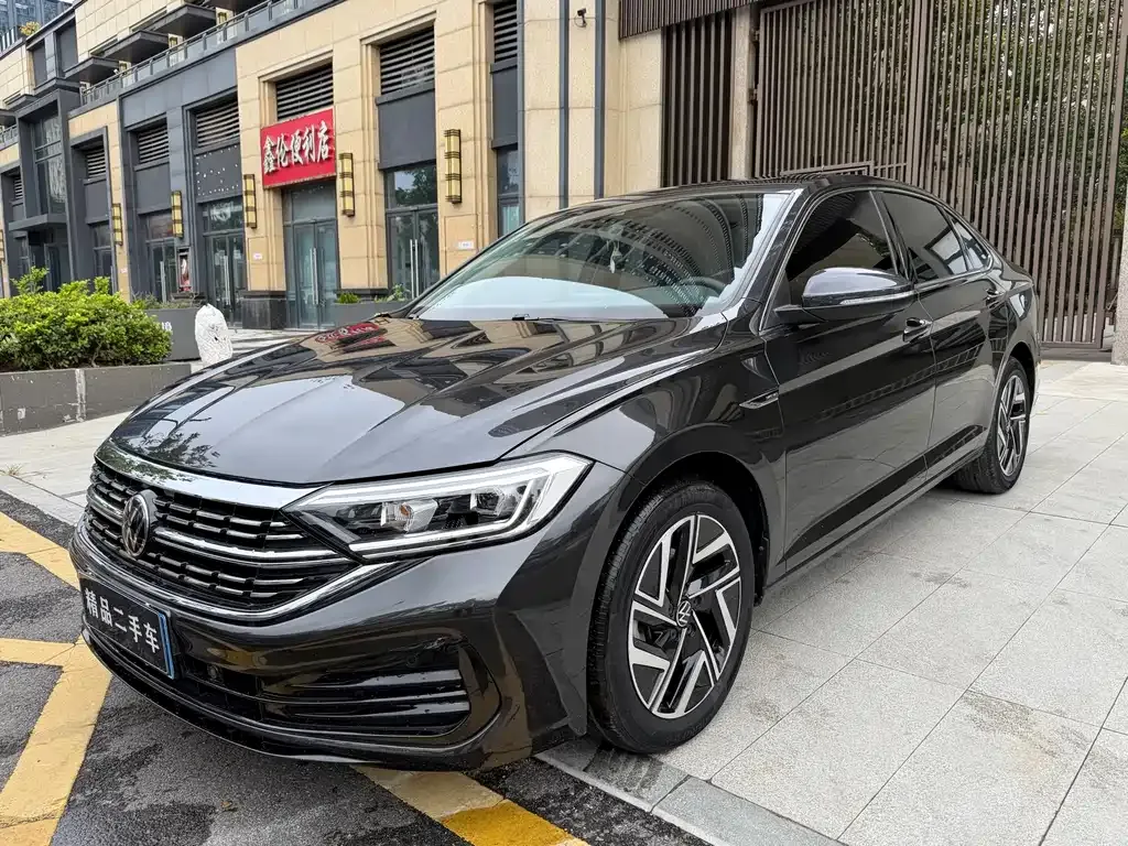 2023 Volkswagen Sagitar 280TSI DSG