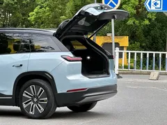 2022 Nio ES7 75kWh EV, синий — фото 5
