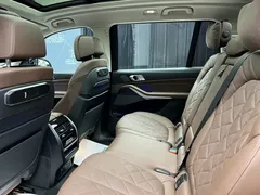 2023 BMW X7 xDrive40i, чёрный — фото 9