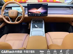 2025 BYD Han L 4WD, зелёный — фото 10