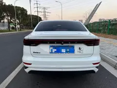 2022 Geely Emgrand 1.5L CVT, белый — фото 5