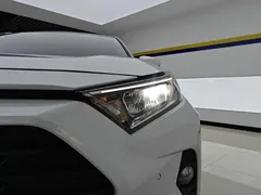 2022 Toyota RAV4 2.0L CVT 2WD Plus, белый — фото 5