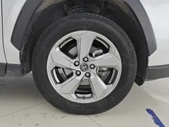2022 Toyota RAV4 2.0L CVT 2WD Plus, белый — фото 6