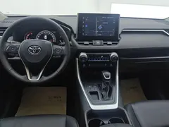 2022 Toyota RAV4 2.0L CVT 2WD Plus, белый — фото 12