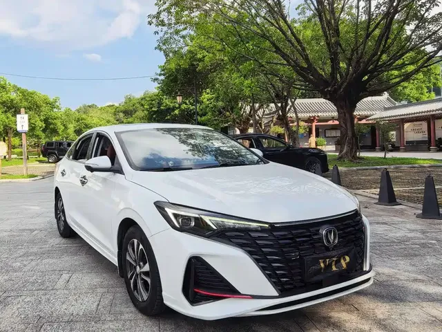 2023 Changan Eado PLUS 1.4T GDI DCT Premium
