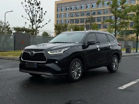 2022 Toyota Highlander 380T 4WD Premium 7