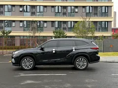 2022 Toyota Highlander 380T 4WD Premium 7, чёрный — фото 17