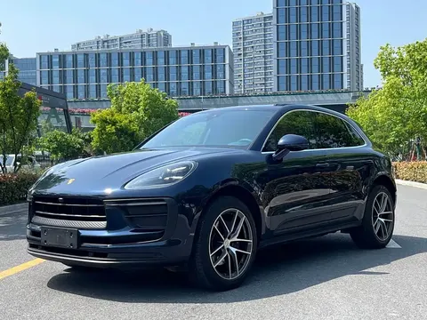 2023 Porsche Macan 2.0T