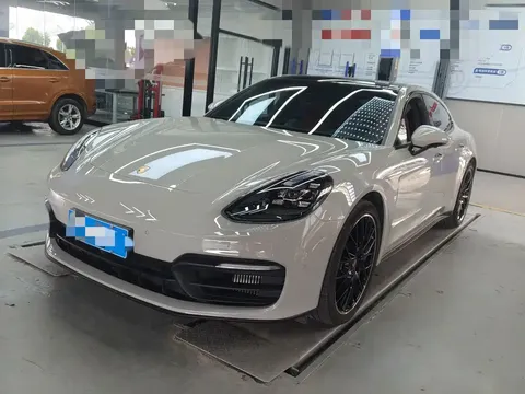 2022 Porsche Panamera 2.9T