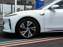 2024 Nio ET5T 75kWh Touring, белый — фото 4