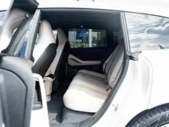 2024 Nio ET5T 75kWh Touring, белый — фото 16
