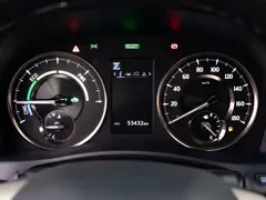 2020 Lexus LM 300h, белый — фото 6