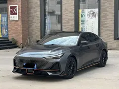 2023 Changan UNI-V 1.5T Sport — фото 3