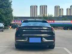 2022 Zeekr 001 Long Range Single Motor WE, чёрный — фото 6