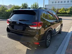 2021 Subaru Forester 2.0i Luxury EyeSight, чёрный — фото 17