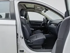 2021 Mitsubishi Outlander 2.0L 2WD 5, белый — фото 23