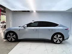 2022 Nio ET5 75kWh, синий — фото 4