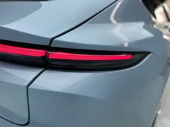 2022 Nio ET5 75kWh, синий — фото 22