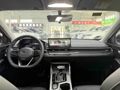 2022 Geely Emgrand 4th Gen 1.5L CVT Premium, синий — фото 14