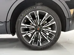 2023 Hongqi HS5 2.0T 4WD Pro, чёрный — фото 9