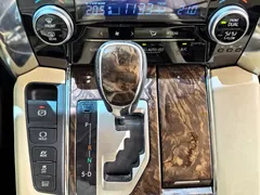 2021 Toyota Alphard Hybrid 2.5L Luxury, чёрный — фото 6