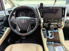 2021 Toyota Alphard Hybrid 2.5L Luxury, чёрный — фото 12