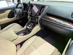 2021 Toyota Alphard Hybrid 2.5L Luxury, чёрный — фото 16