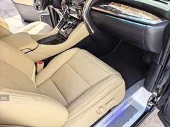 2021 Toyota Alphard Hybrid 2.5L Luxury, чёрный — фото 25