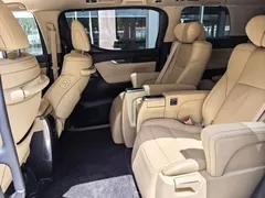 2021 Toyota Alphard Hybrid 2.5L Luxury, чёрный — фото 26