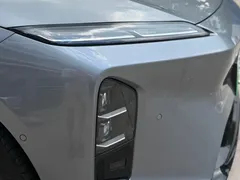 2025 Nio ET5T 75kWh Touring — фото 5