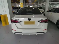2021 Nissan Sylphy 1.6L XL CVT, белый — фото 6