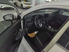 2021 Nissan Sylphy 1.6L XL CVT, белый — фото 16
