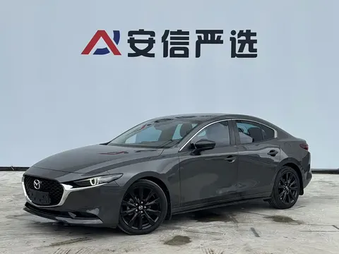 2022 Mazda 3 2.0L AT