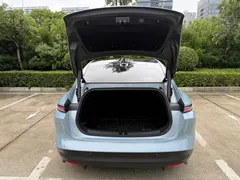 2025 Nio ET5 75kWh, синий — фото 20