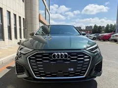 2023 Audi A3L Limousine 35 TFSI, зелёный — фото 2