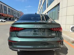 2023 Audi A3L Limousine 35 TFSI, зелёный — фото 5