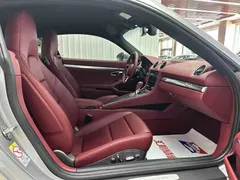 2022 Porsche 718 Cayman 2.0T — фото 11