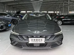 2023 Hyundai Elantra 1.5L CVT LUX Premium — фото 2